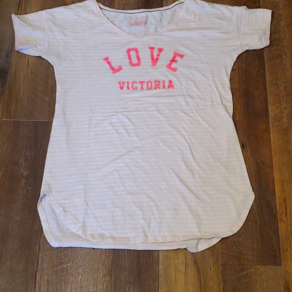 Vicroria's Secret long tee